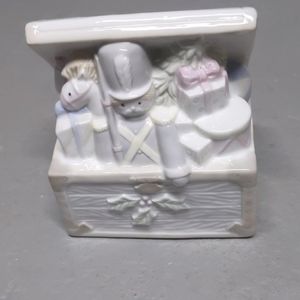 Baby gift toy soldiers